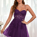 Marlene | Vestido com top estilo corset transparente decote coração e aplicações