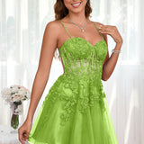 Marlene | Vestido com top estilo corset transparente decote coração e aplicações