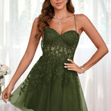 Marlene | Vestido com top estilo corset transparente decote coração e aplicações