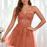 Marlene | Vestido com top estilo corset transparente decote coração e aplicações