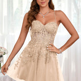 Marlene | Vestido com top estilo corset transparente decote coração e aplicações