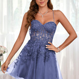 Marlene | Vestido com top estilo corset transparente decote coração e aplicações