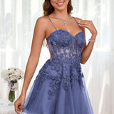 Marlene | Vestido com top estilo corset transparente decote coração e aplicações