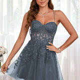Marlene | Vestido com top estilo corset transparente decote coração e aplicações