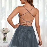 Marlene | Vestido com top estilo corset transparente decote coração e aplicações
