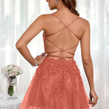 Marlene | Vestido com top estilo corset transparente decote coração e aplicações