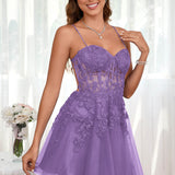 Marlene | Vestido com top estilo corset transparente decote coração e aplicações