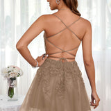 Marlene | Vestido com top estilo corset transparente decote coração e aplicações