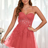 Marlene | Vestido com top estilo corset transparente decote coração e aplicações