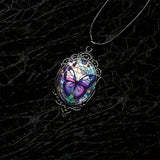 Collier pendentif papillon avec cristal violet