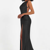 Elisabete | Vestido Maxi em Cetim Plissado com Abertura — Preto