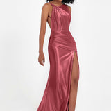 Elisabete | Vestido Maxi em Cetim Plissado com Abertura — Rosa Canela