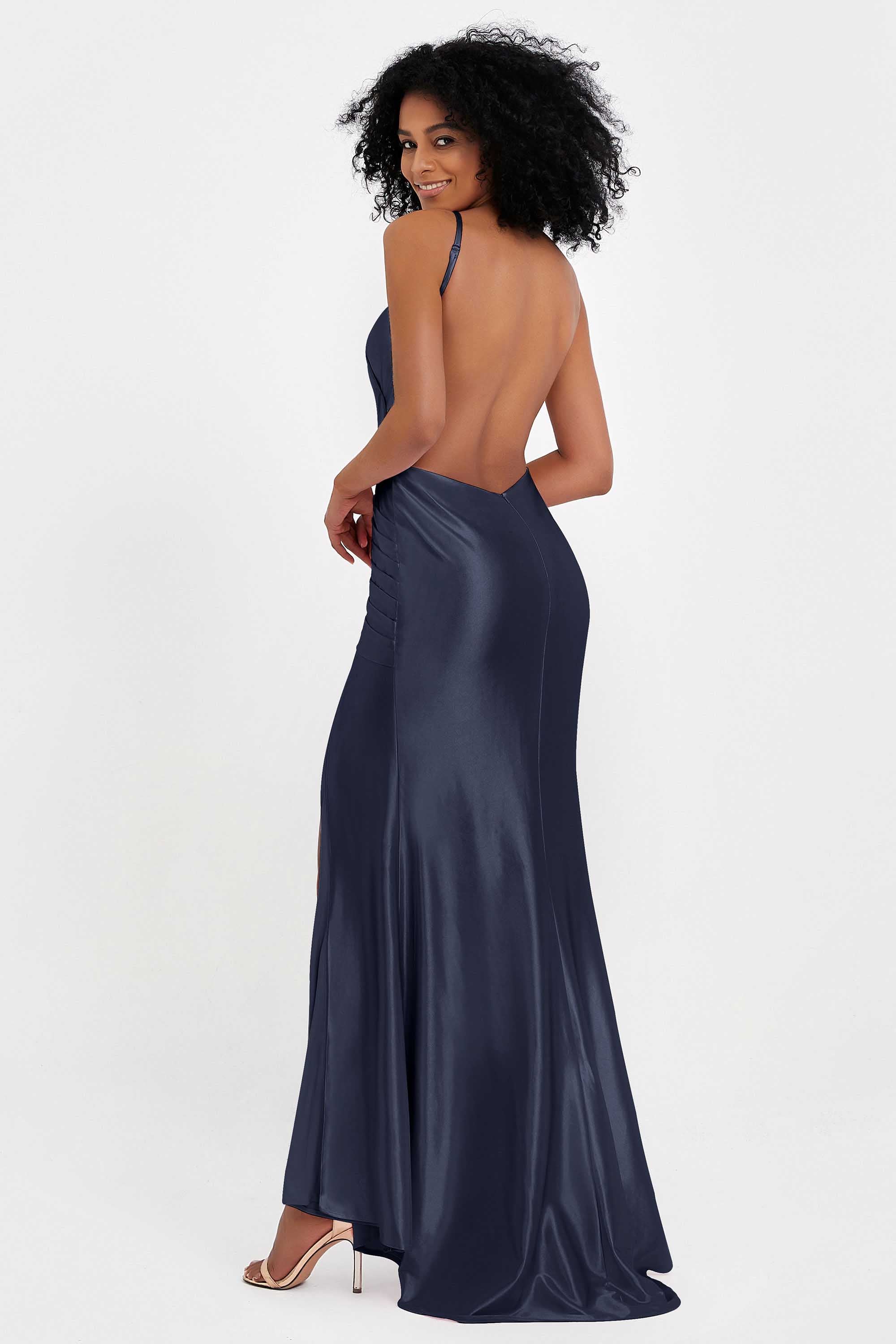 Elisabete | Vestido Maxi em Cetim Plissado com Abertura — Azul-Marinho