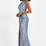 Elisabete | Vestido Maxi em Cetim Plissado com Abertura — Azul Empoado