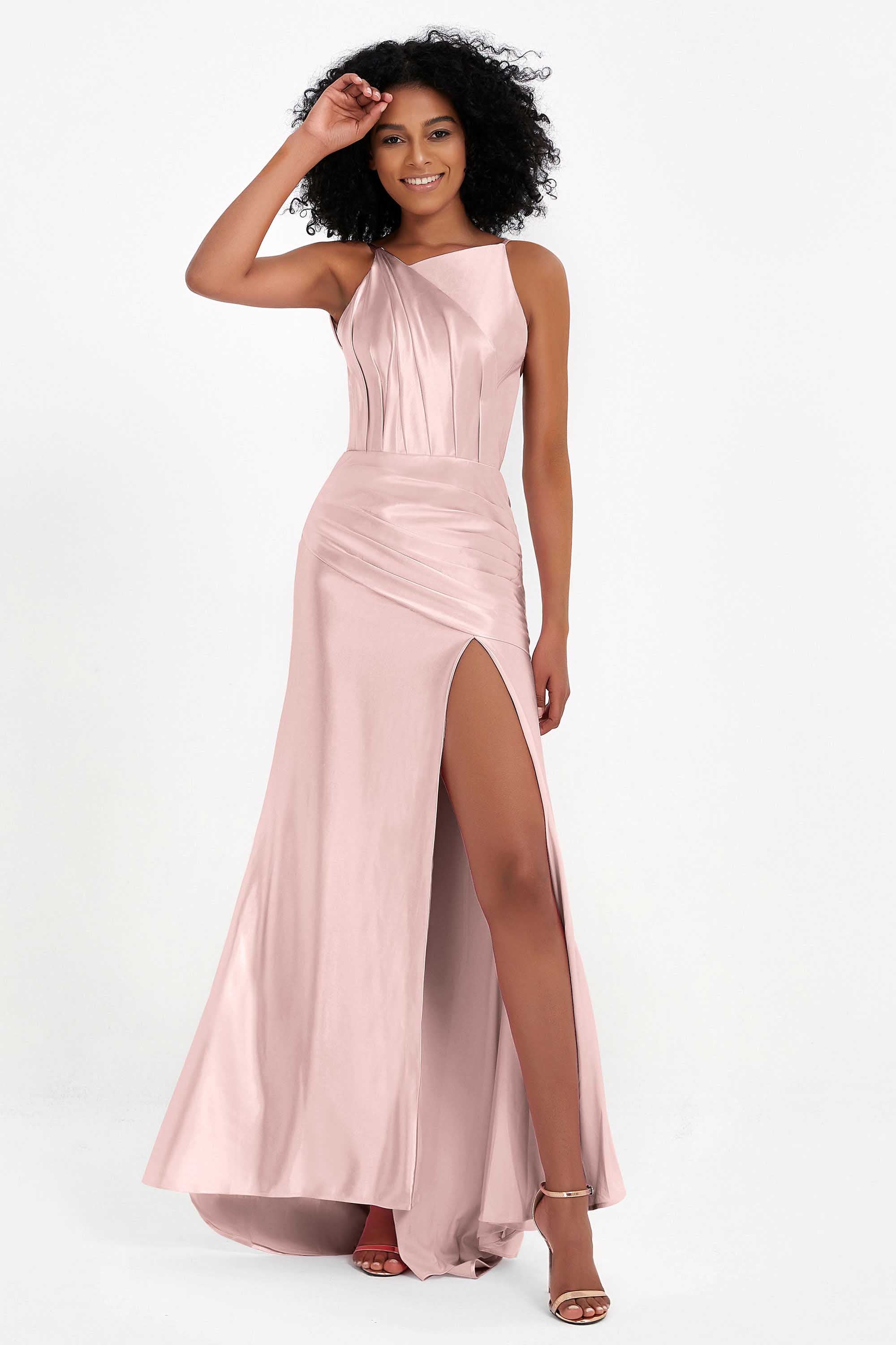 Elisabete | Vestido Maxi em Cetim Plissado com Abertura — Rosa Velho