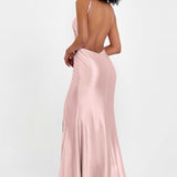 Elisabete | Vestido Maxi em Cetim Plissado com Abertura — Rosa Velho