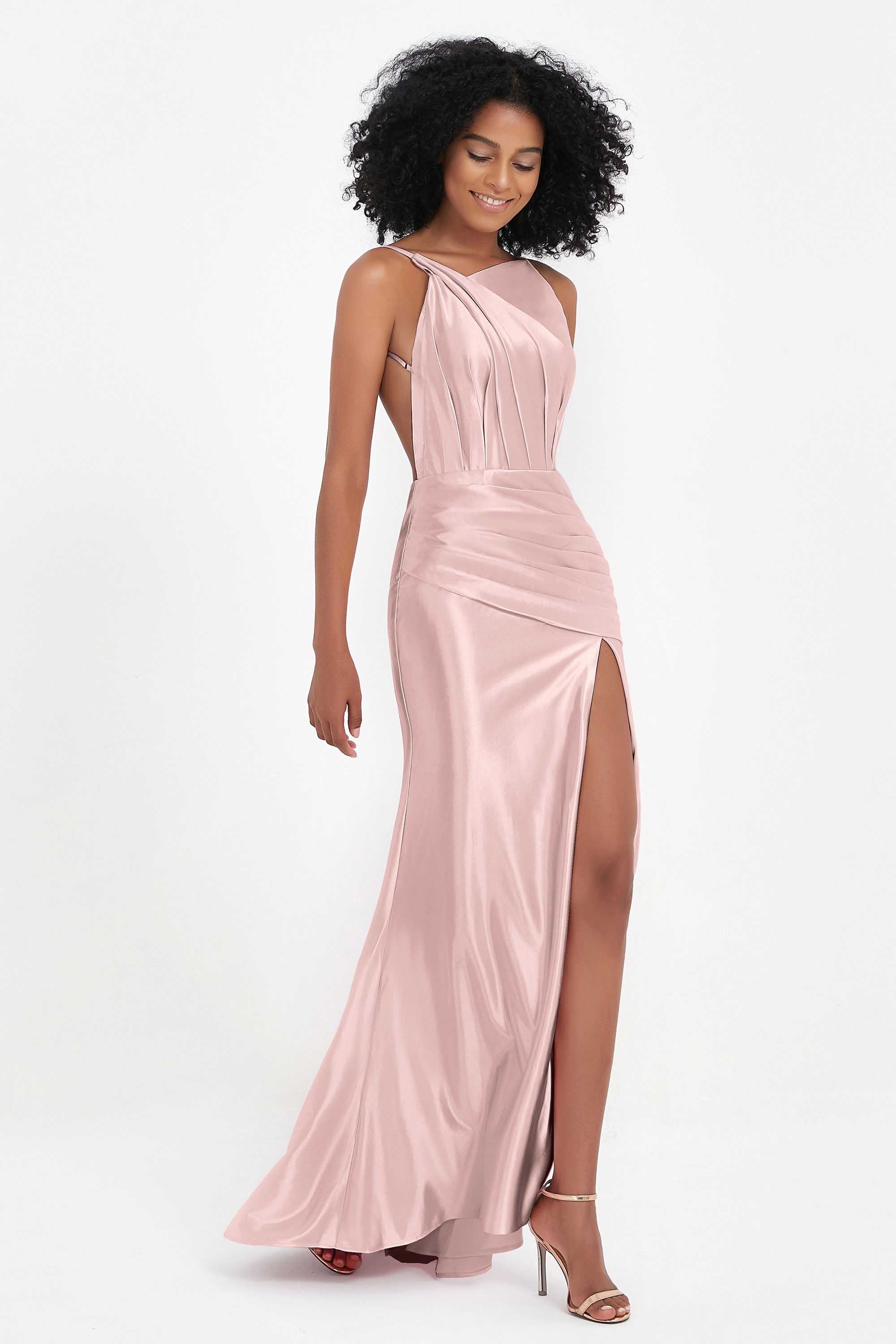 Elisabete | Vestido Maxi em Cetim Plissado com Abertura — Rosa Velho