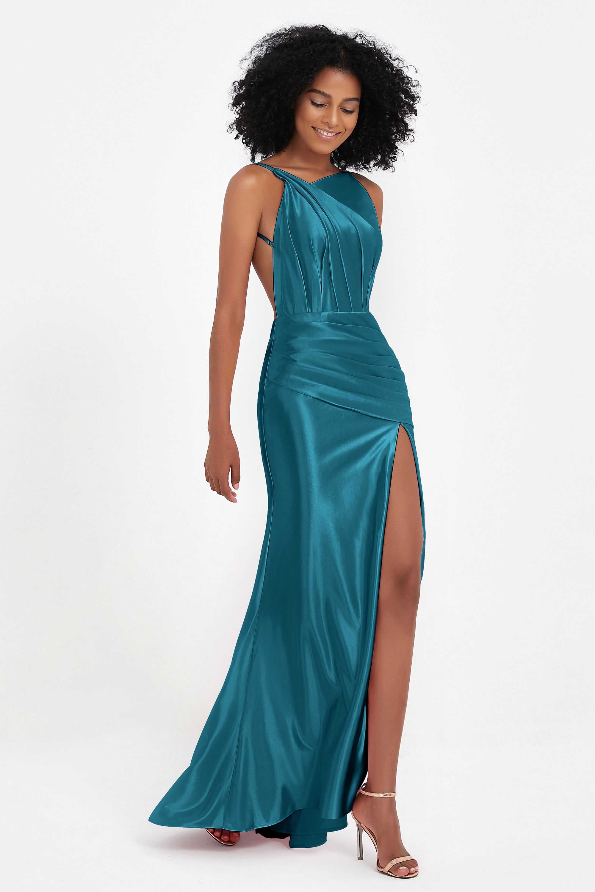 Elisabete | Vestido Maxi em Cetim Plissado com Abertura — Azul Tinta