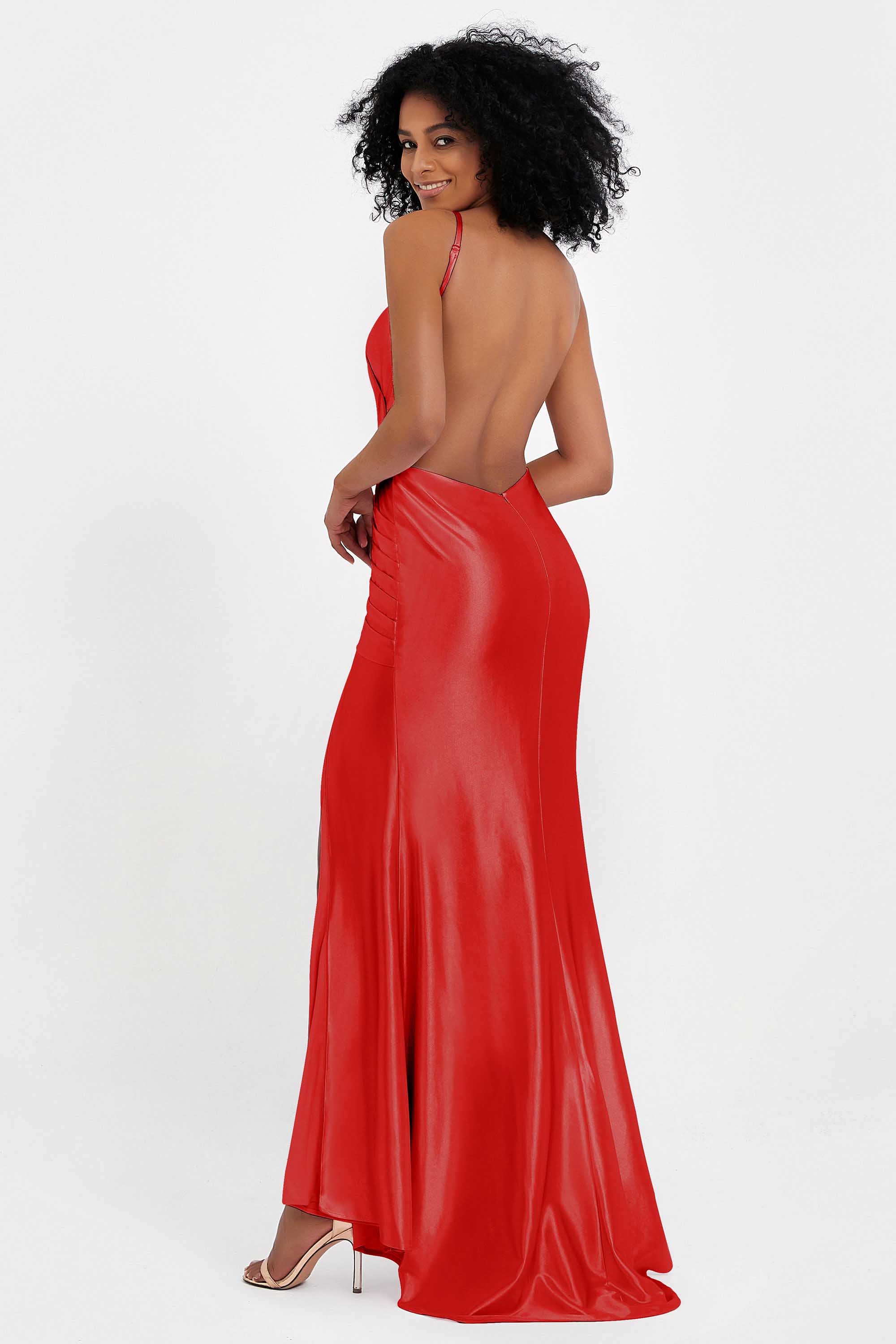 Elisabete | Vestido Maxi em Cetim Plissado com Abertura — Vermelho