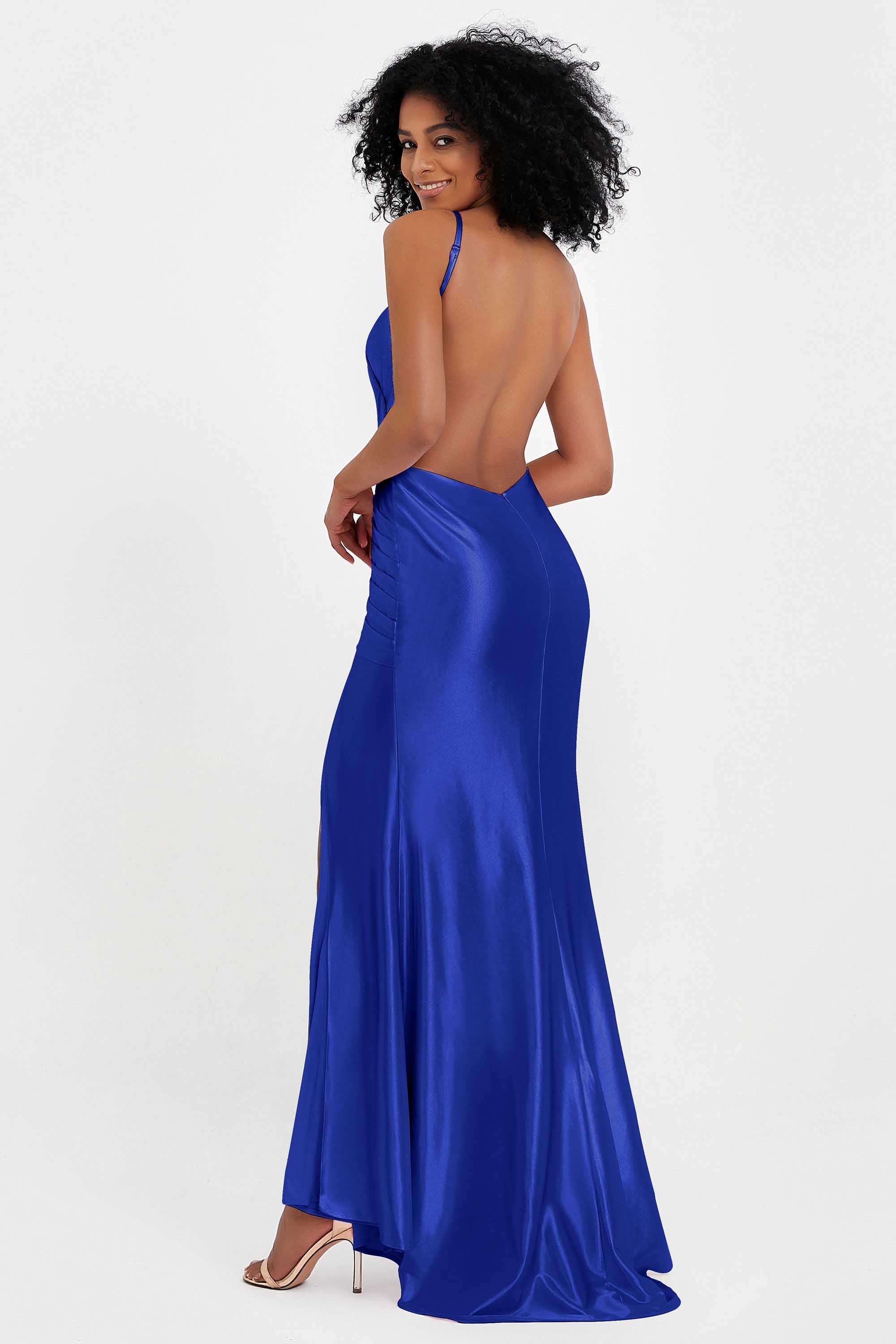 Elisabete | Vestido Maxi em Cetim Plissado com Abertura — Azul Rei