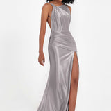 Elisabete | Vestido Maxi em Cetim Plissado com Abertura — Prateado