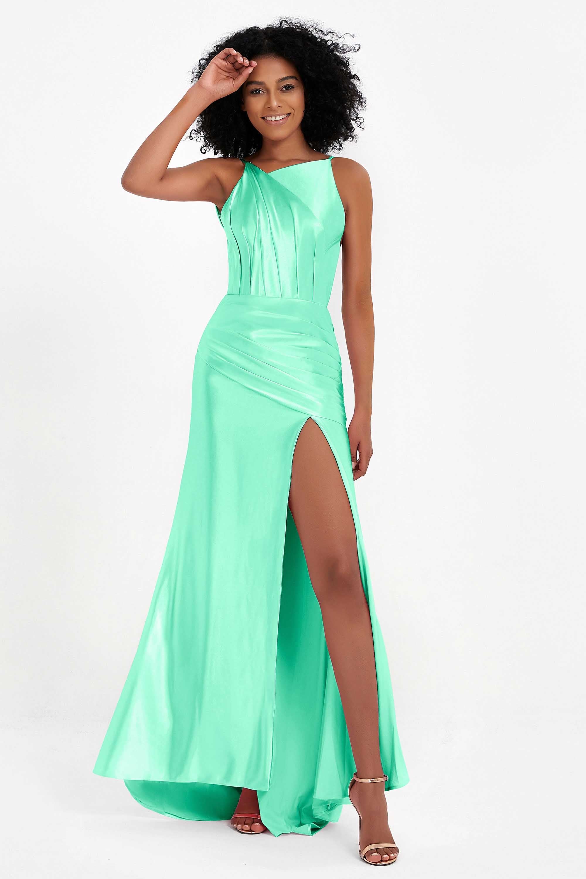 Elisabete | Vestido Maxi em Cetim Plissado com Abertura — Turquesa