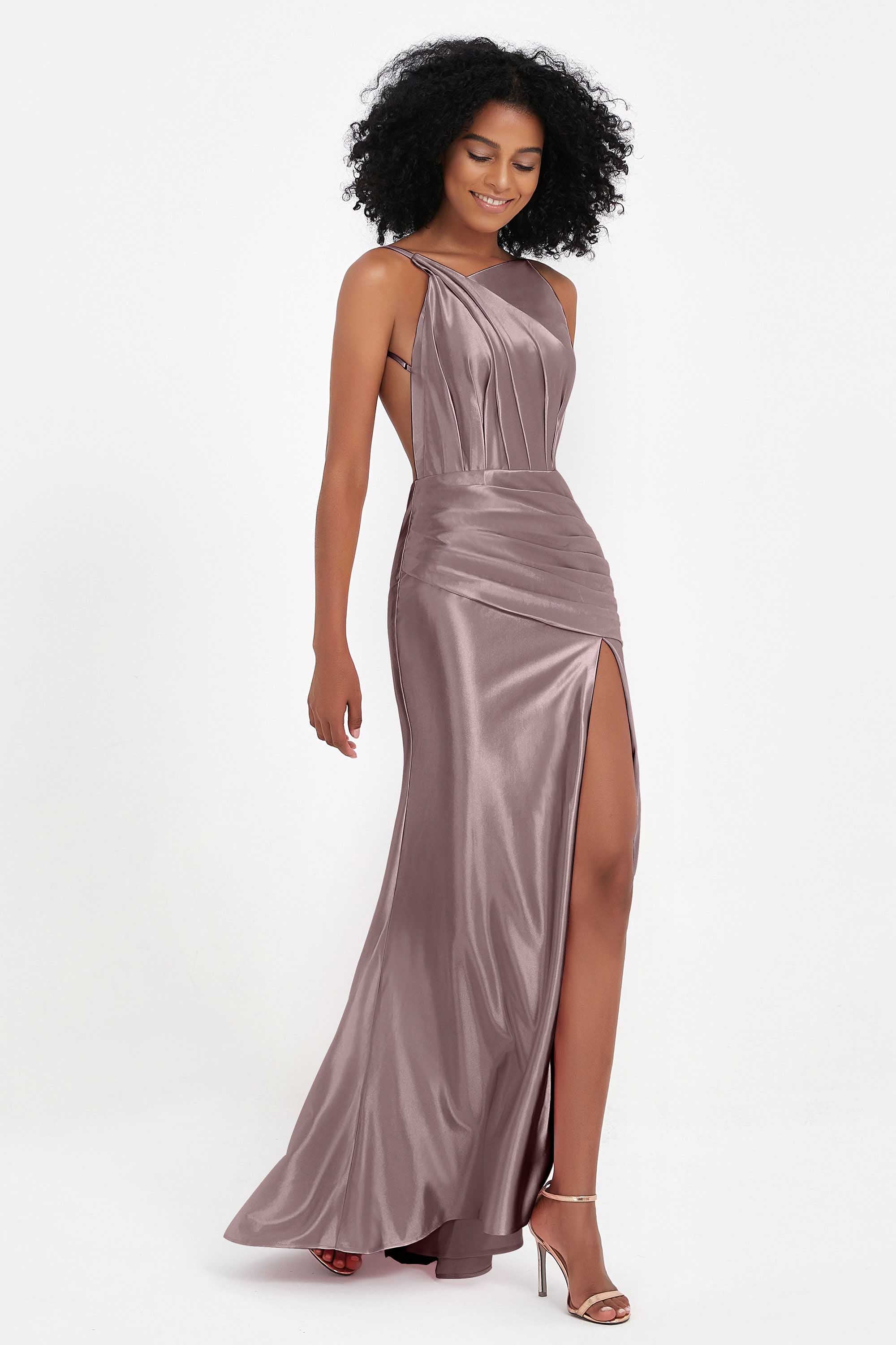 Elisabete | Vestido Maxi em Cetim Plissado com Abertura — Malva Vintage