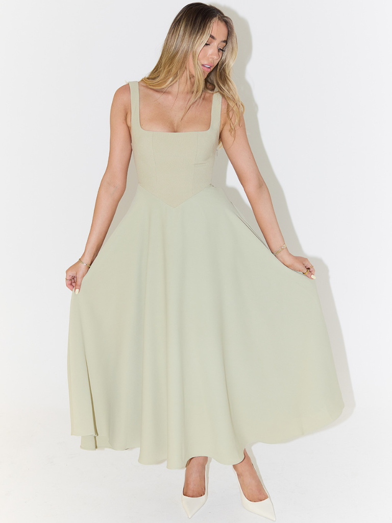Solange | Vestido Midi Clássico