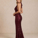 Vestido longo de lantejoulas com decote halter