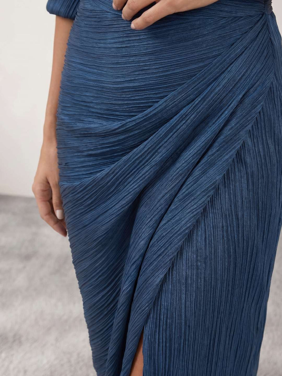 Vestido camisa plissado com abertura