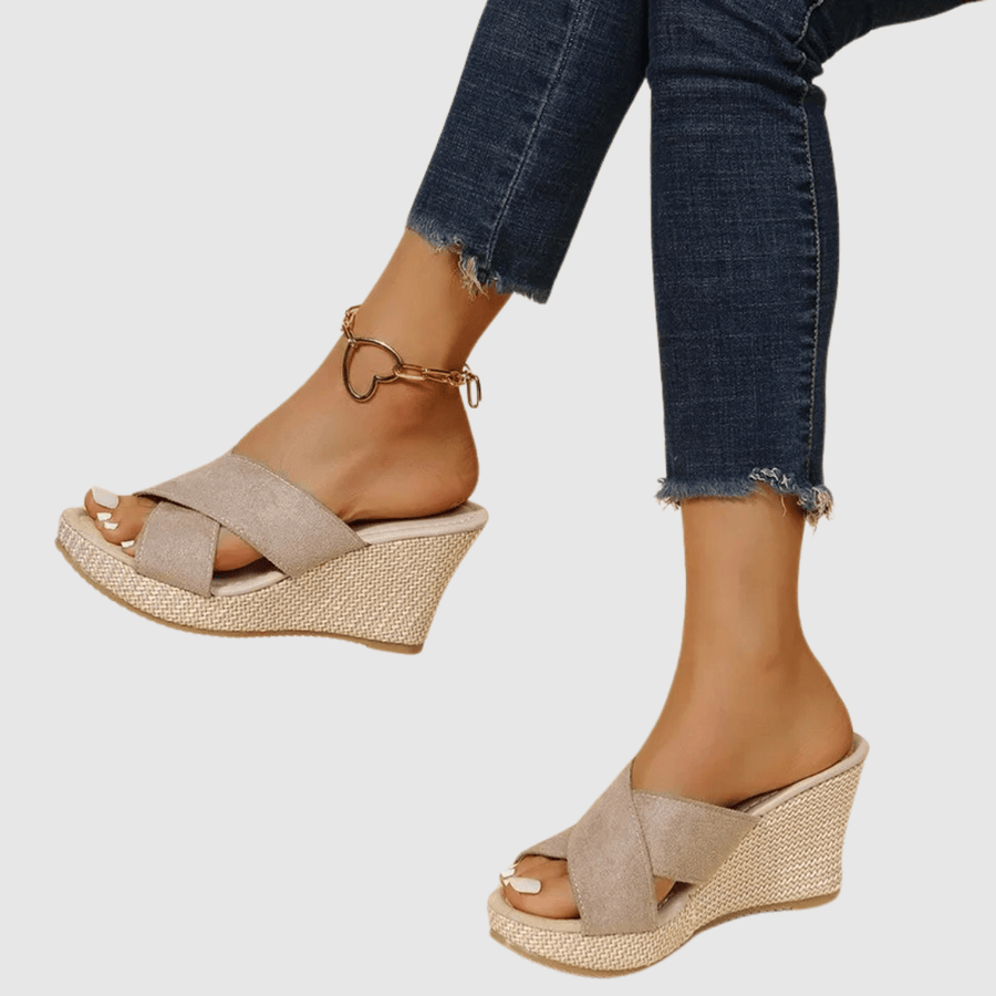 Susana — Sandálias de Salto Elegantes