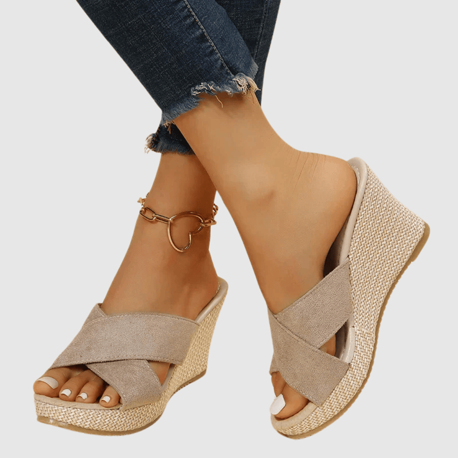 Susana — Sandálias de Salto Elegantes