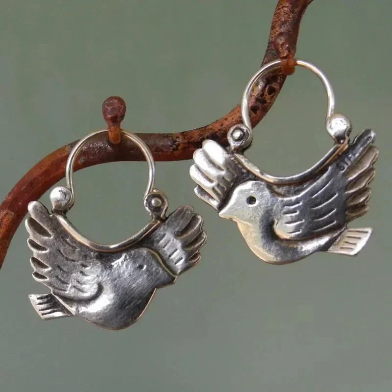 Brincos Pendentes de Inspiração Boho — Tom Prateado