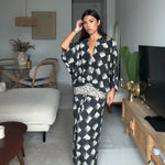 Vanessa | Vestido Maxi com Estampado Monocromático