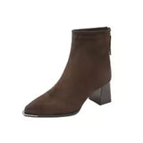 Marcelina | Botins de Cano Curto em Camurça
