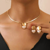 Conjunto Colar e Brincos Coração Dourado