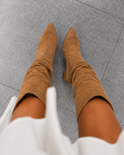 Arminda | Botas Altas em Camurça Castanha