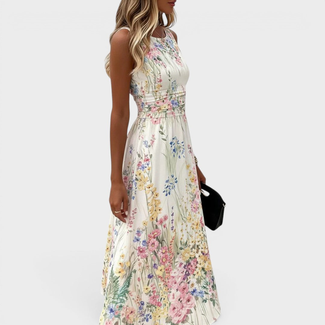 Isadora | Vestido Midi com Detalhe em Renda