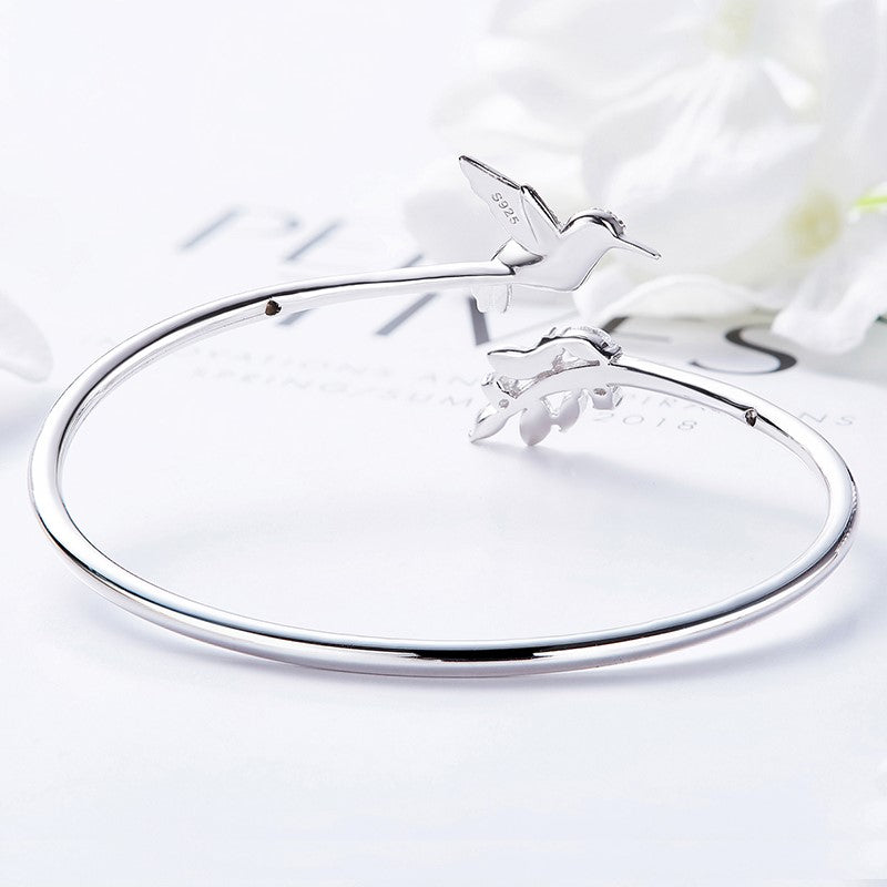 Anel Colibri Ajustável com Strass