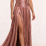 Vestido longo plissado com decote halter
