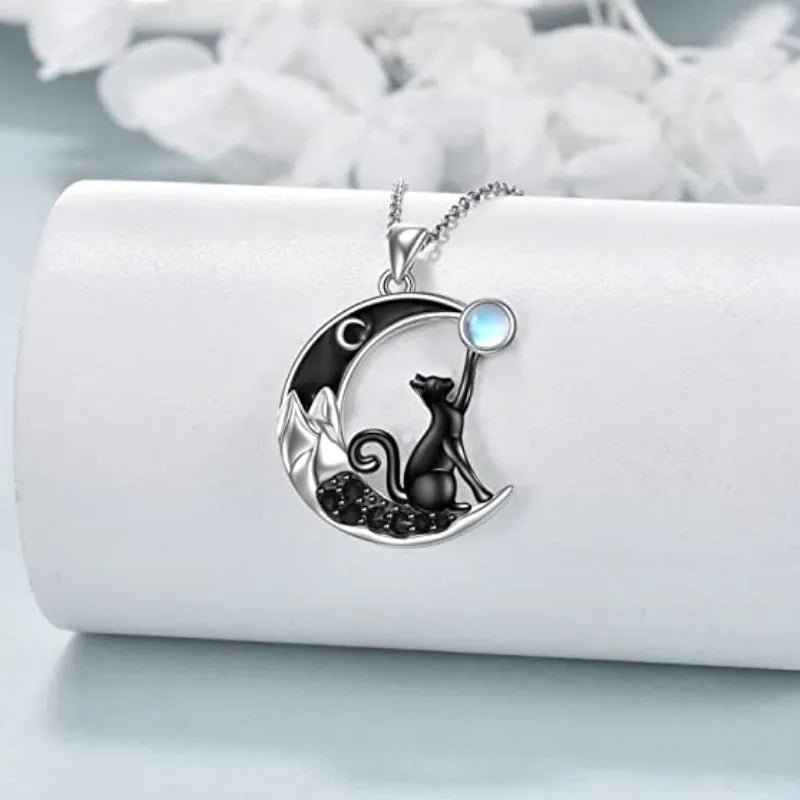 Colar Pendente Lua e Cristal Gato Preto
