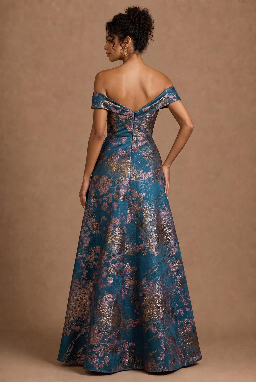 Adriana | Vestido comprido evasê em devorê