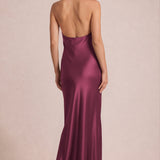 Alexandra Amora | Vestido comprido em cetim brilhante com decote halter