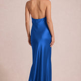 Alexandra Azul Rei | Vestido comprido em cetim brilhante com decote halter