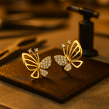 Boucles d'oreilles clous papillon élégantes en zircon