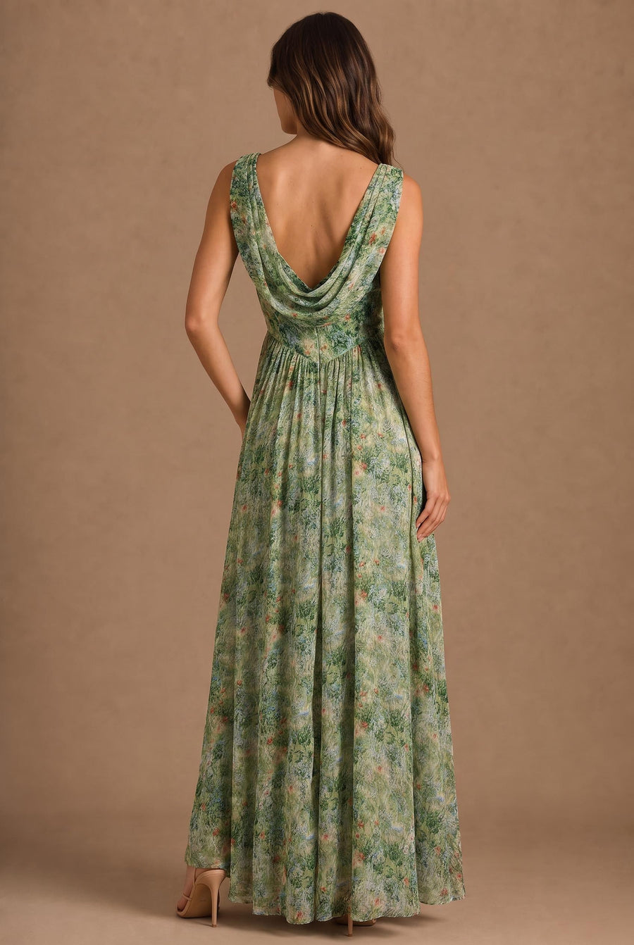 Carlota | Vestido comprido evasê em chiffon