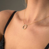 Colar Órbita Zircónias Dourado | 20 mm