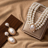 Conjunto de Joias com Fio de Pérolas