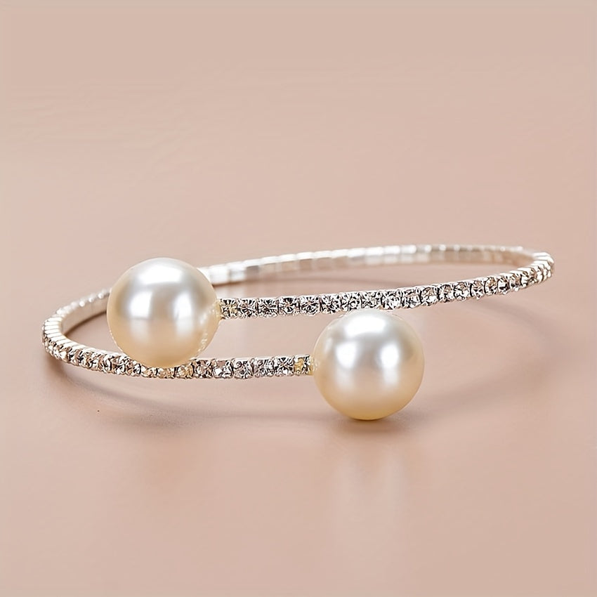 Pulseira com Pérolas e Cristais