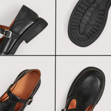 Sapatos Mary Jane com Tira em T